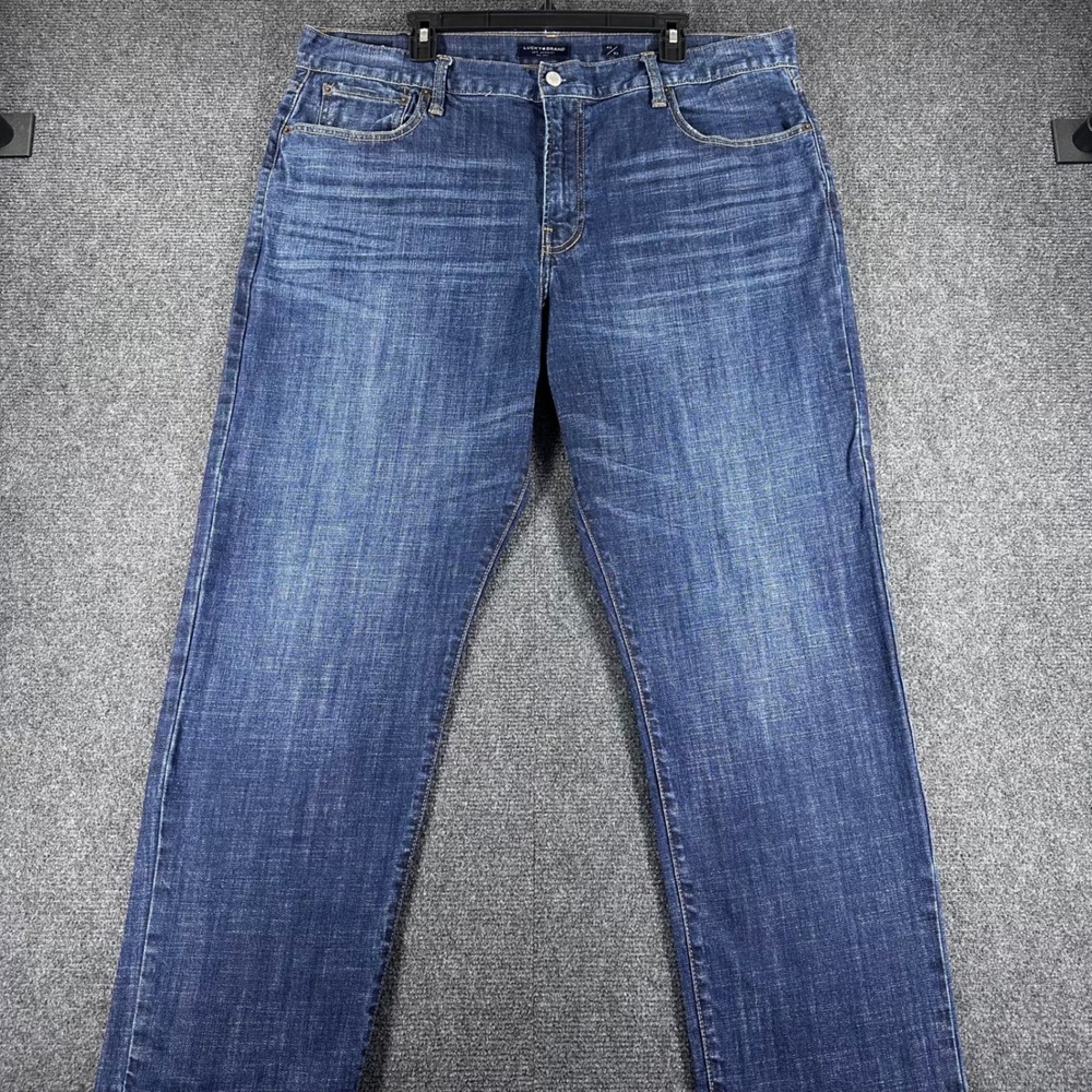 Lucky Brand Jeans Mens 40x30 40W 30L Blue 329 Classic Straight Leg Denim